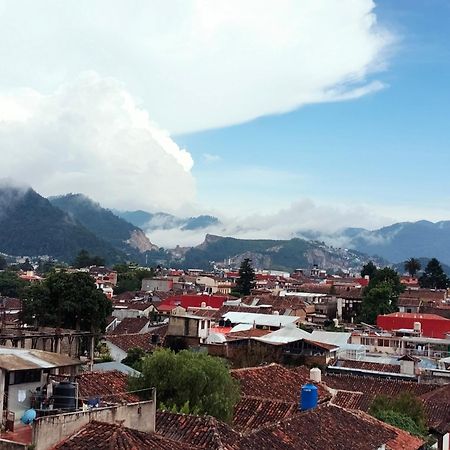Kukulkan Hostal San Cristóbal de Las Casas Екстериор снимка