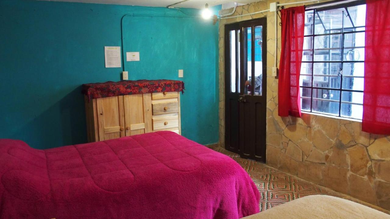 Kukulkan Hostal San Cristóbal de Las Casas Екстериор снимка