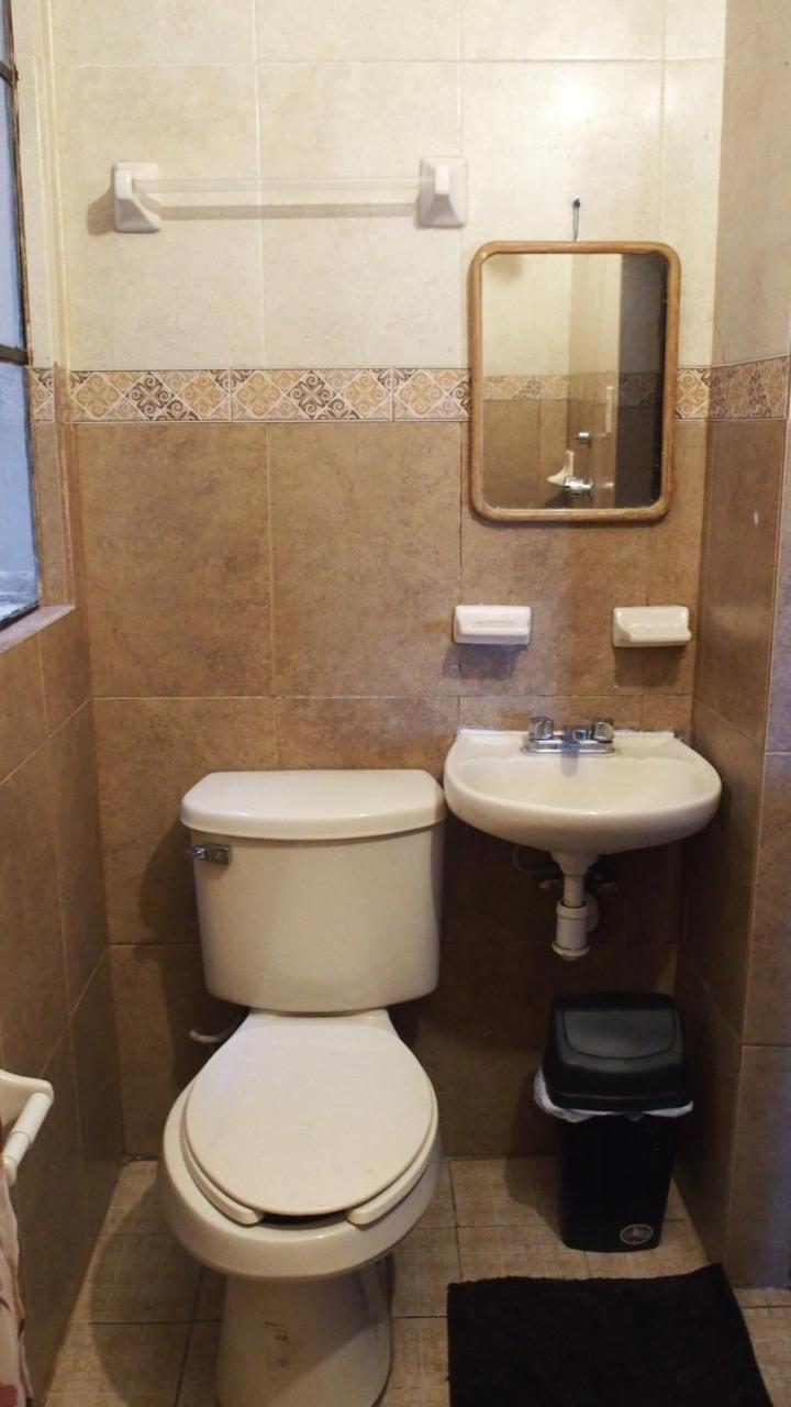 Kukulkan Hostal San Cristóbal de Las Casas Екстериор снимка